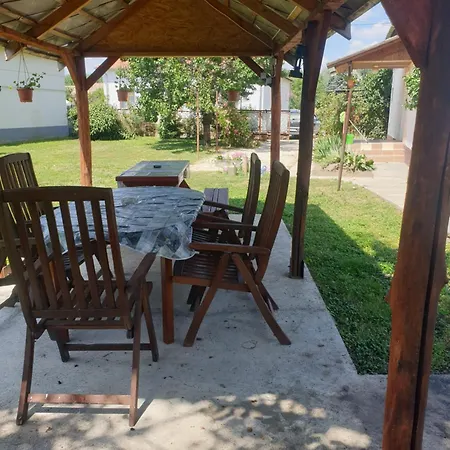Prázdninový dům Janka Vendeghaz Es Abádszalók
